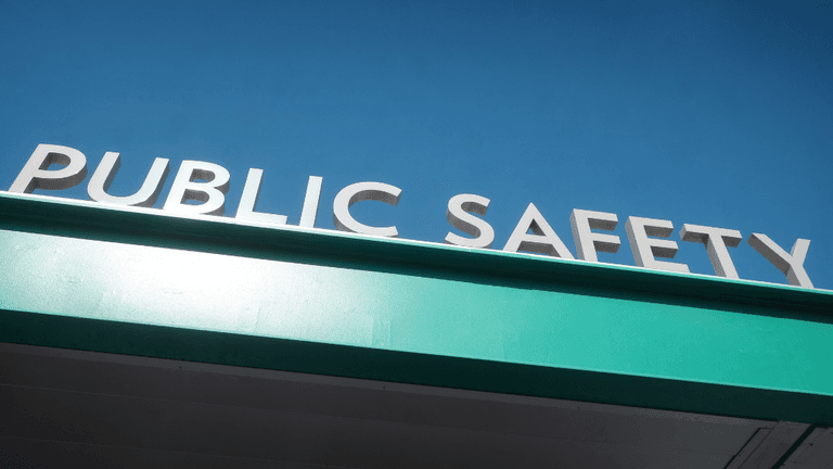 Public Safety Challenges and Cultural Momentum Shape Los Angeles at Start of March