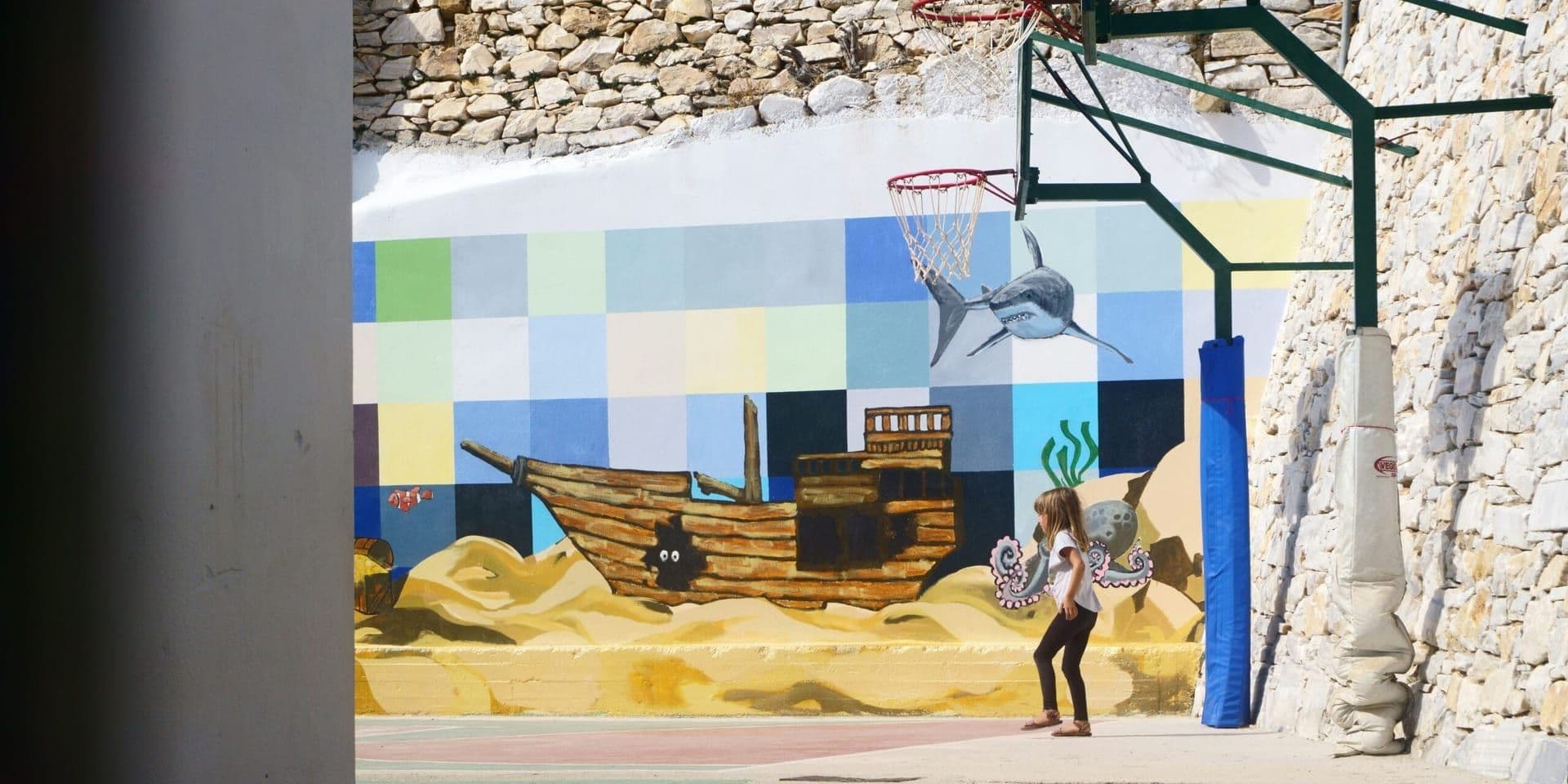 Los Angeles Art Scene Thrives in 2025 as “Made in L.A.” and Other Exhibitions Define a Creative Surge