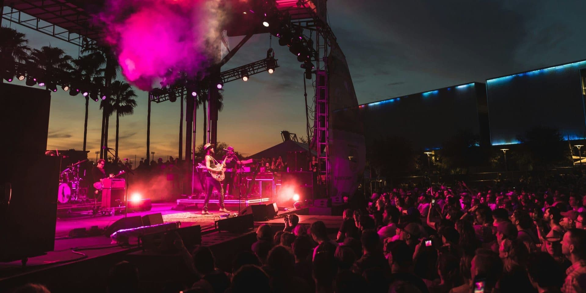 Los Angeles Hosts a Variety of Live Performances on October 16, 2025