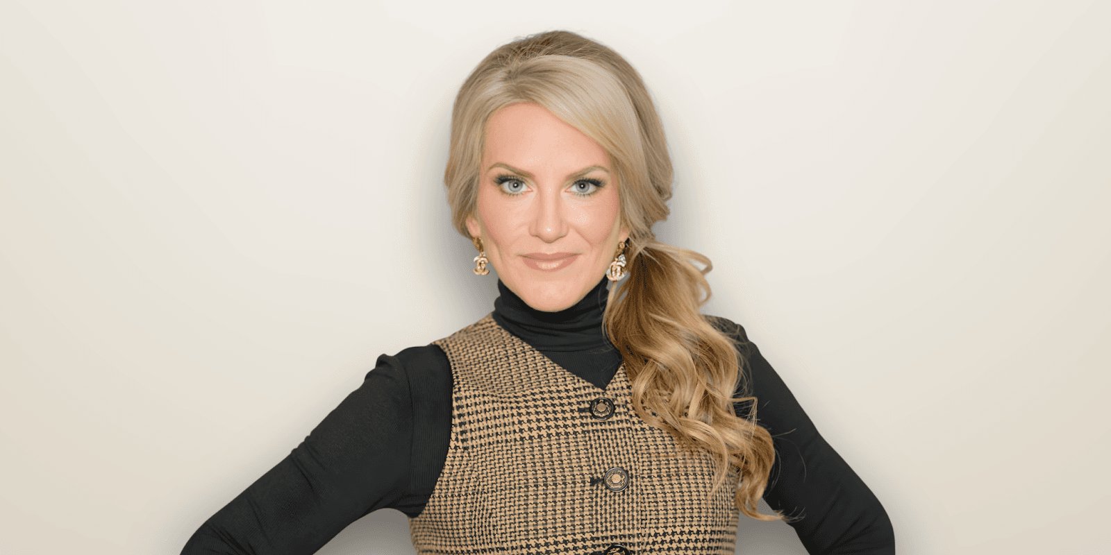 Michelle Bishop life coach leading empowerment brand, promoting self care, resilience, and personal growth through coaching, speaking, and bestselling book