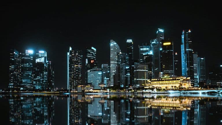 S&P Global Releases November Flash PMI Data, Highlighting Economic Trends and Challenges