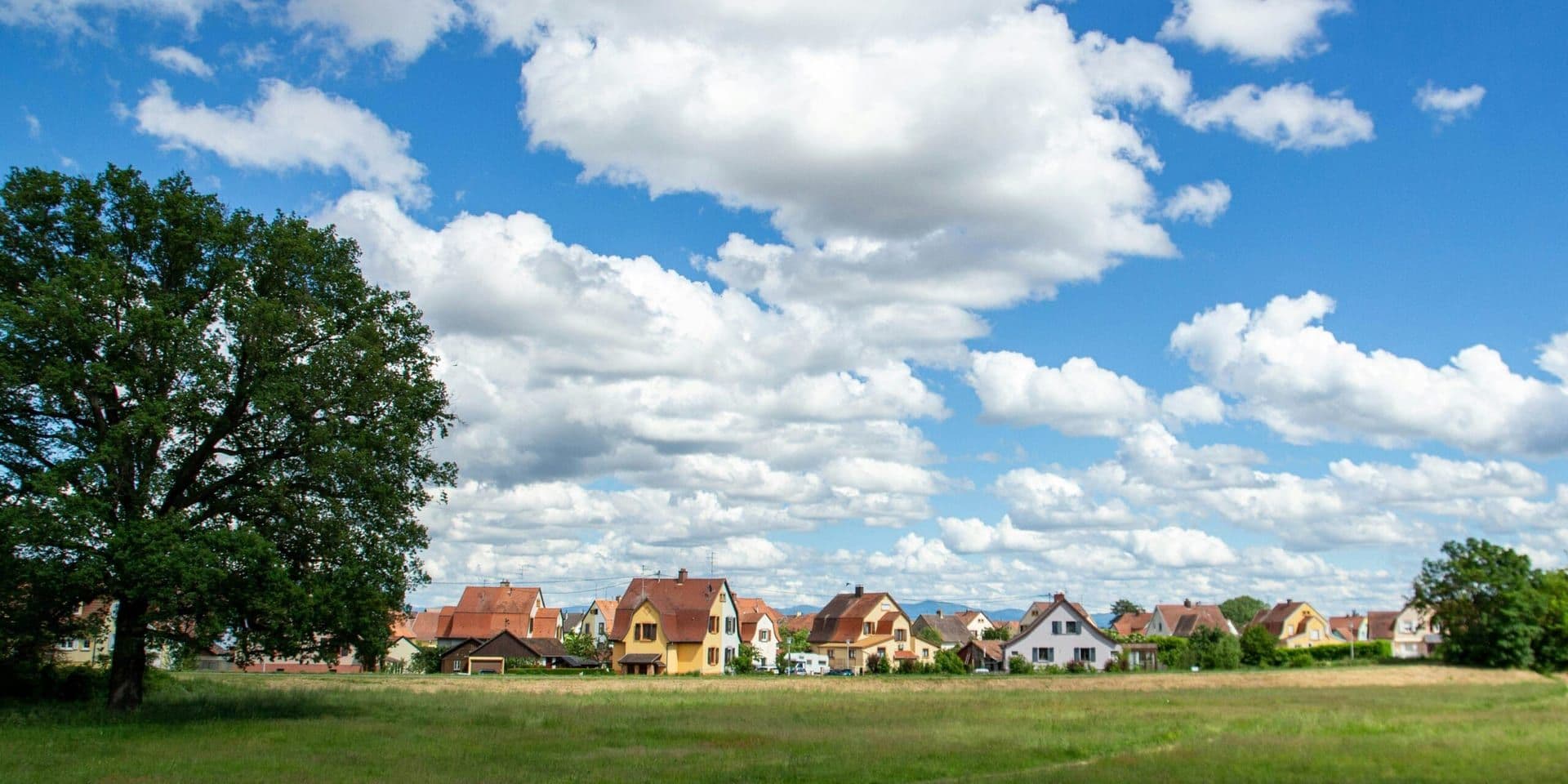 Real Estate Podcast Tackles Renting vs. Buying as Market Uncertainty Clouds Housing Choices