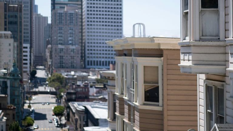 U.S. Commercial Real Estate Outlook Brightens as Investor Sentiment Strengthens Heading into Late 2025