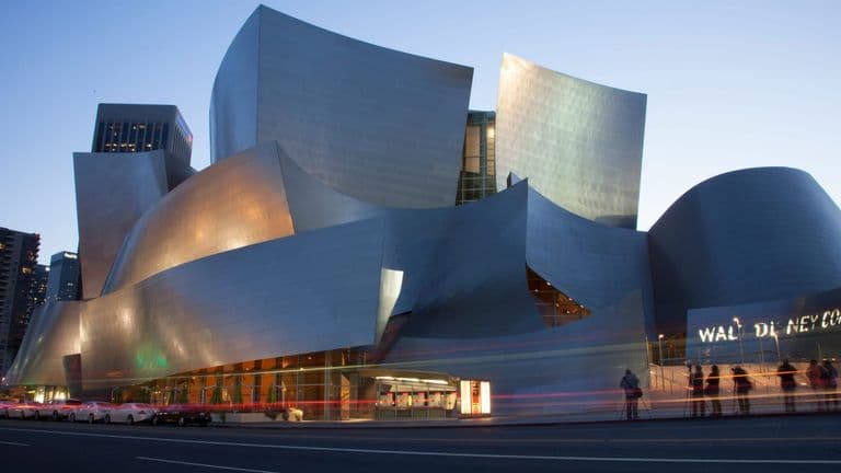 Los Angeles Art Scene Flourishes with Diverse Exhibitions