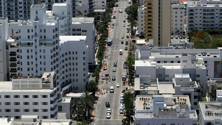 Santa Monica Approves Open Container Ordinance on 3rd Street Promenade