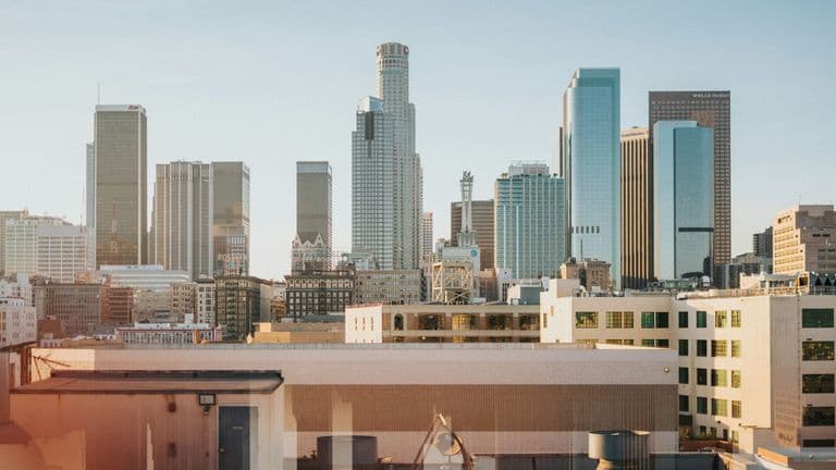 U.S. Commercial Real Estate Shows Resilience in Mid-2025 Outlook