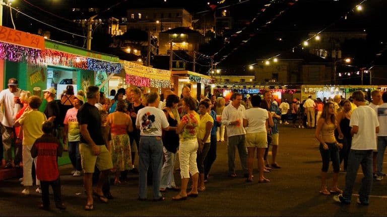 Pecan Street Festival Marks 50 Years with Move to Hill Country Galleria for 2025 Edition