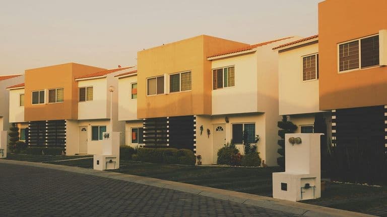 Los Angeles Housing Market Shows Signs of Stabilization